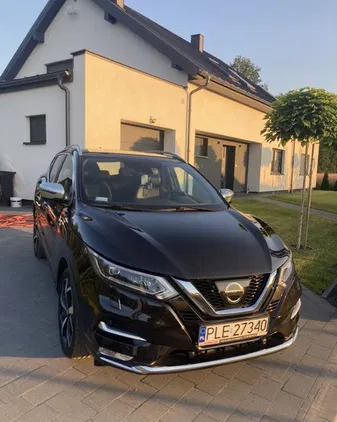 samochody osobowe Nissan Qashqai cena 71500 przebieg: 135000, rok produkcji 2017 z Leszno